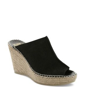 NIB Andre Assous Black Cici Espadrille 9